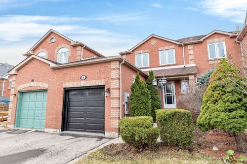 99 White Tail Cres, Brampton, ON, L6Y5B9 | Card Image