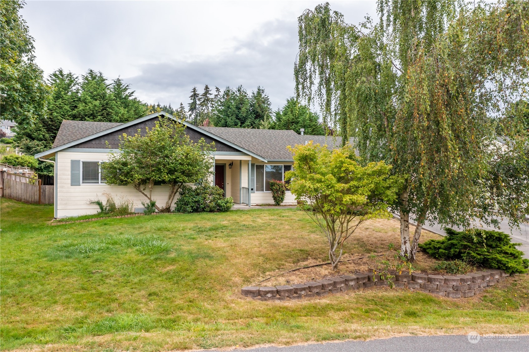 8th St, Coupeville, WA 98239