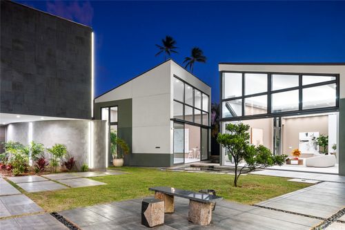 4758 Kahala Ave, Honolulu, HI, 96816-5243 | Card Image