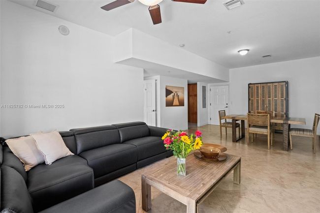APT-507 - 8390 Sw 72 Nd Ave, Condo with 2 bedrooms, 2 bathrooms and null parking in Miami FL | Image 13