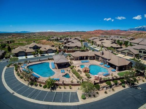 4285 E Razor Ridge Dr, Washington, UT, 84780-8819 | Card Image
