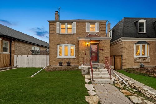 3833 Oak Park Ave, Berwyn, IL, 60402-3959 | Card Image
