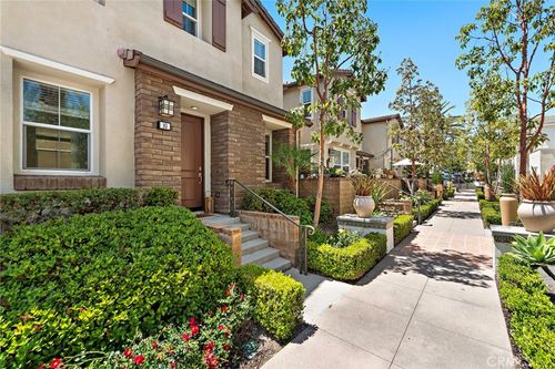 10 Pampana St, Rancho Mission Viejo, CA, 92694-1817 | Card Image