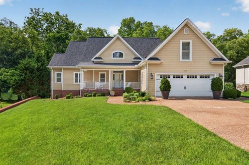 415 River Oaks Dr, Sparta, TN, 38583 | Card Image