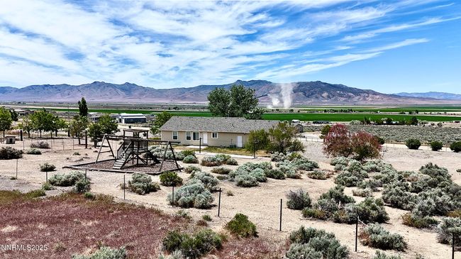 10045 Reins Way, House other with 3 bedrooms, 2 bathrooms and 2 parking in Winnemucca NV | Image 32