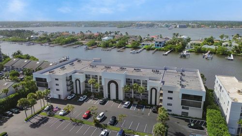 107-3525 S Ocean Blvd, Palm Beach, FL, 33480-5738 | Card Image