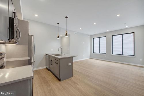 3d-1205 S 15th St, PHILADELPHIA, PA, 19146-3170 | Card Image