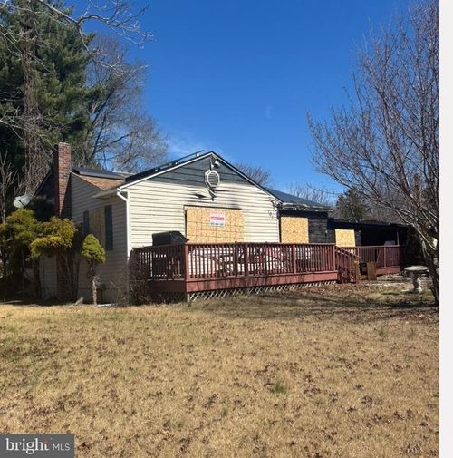 101 East Ave, CEDARVILLE, NJ, 08311-2423 | Card Image