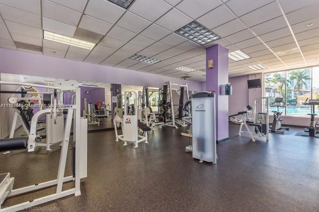APT-805 - 19390 Collins Ave, Condo with 1 bedrooms, 2 bathrooms and null parking in Sunny Isles Beach FL | Image 14