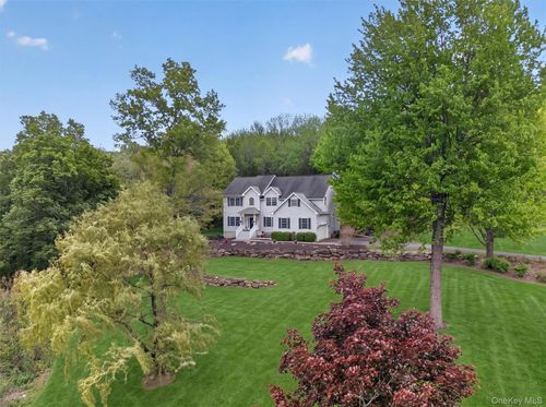 14 Sawyers Peak Dr, Goshen, NY, 10924-6408 | Card Image