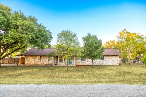 7629 Triple Bnd, China Grove, TX, 78263 | Card Image