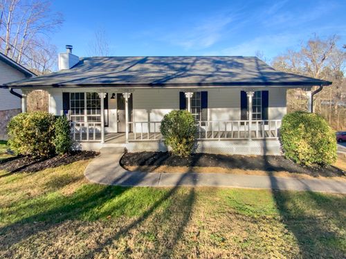 7511 Irongate Dr, Hixson, TN, 37343-2442 | Card Image