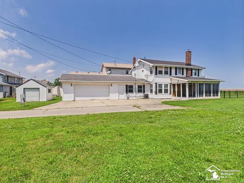 4356 S 14th St, Luna Pier, MI, 48157-9515 | Card Image