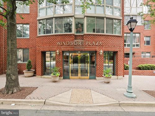 1-407-1050 N Taylor St, ARLINGTON, VA, 22201-4706 | Card Image