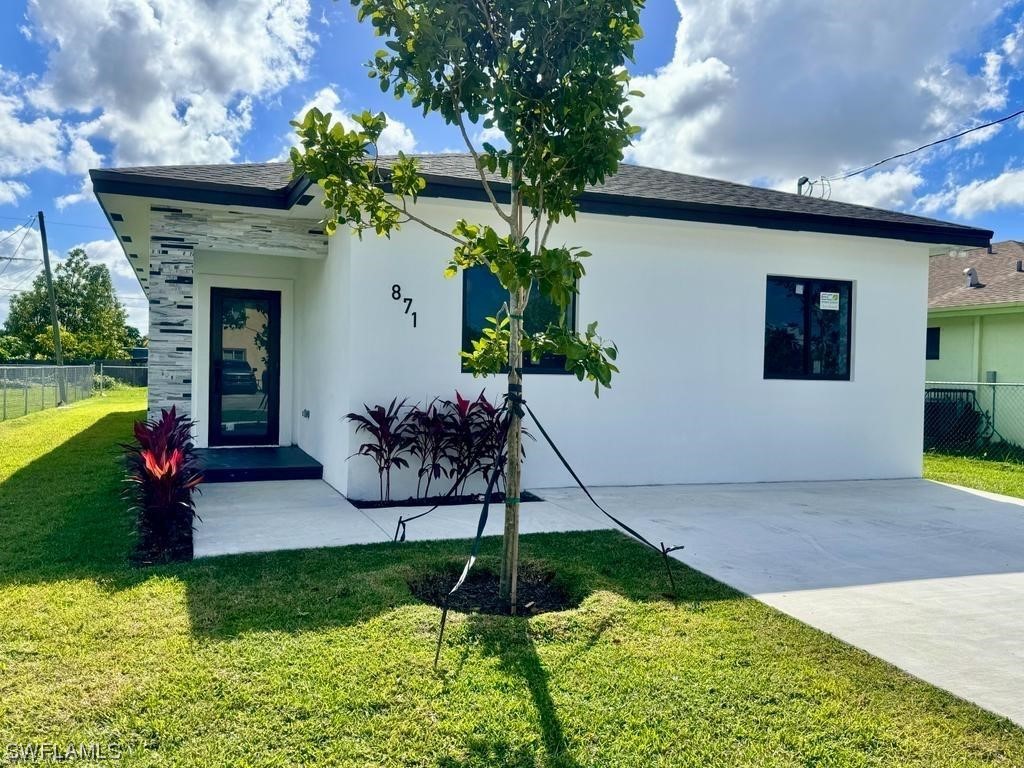2nd St, Homestead, FL 33034