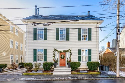 apt-2-62-60-62 Milk St, Newburyport, MA, 01950-3163 | Card Image