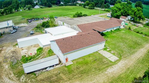 a-9649 Van Buren Rd, Fowlerville, MI, 48836-8221 | Card Image