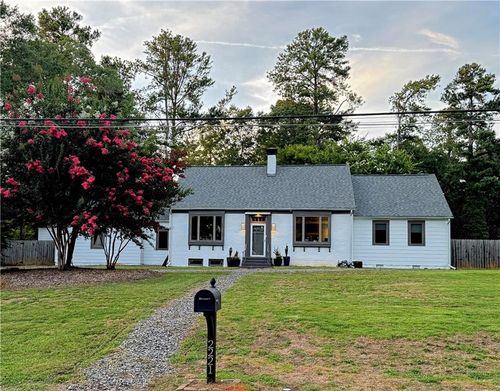 2221 Highview Rd Sw, Atlanta, GA, 30311-2540 | Card Image