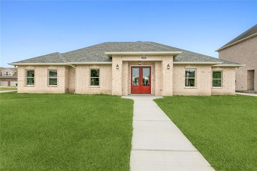 1701 Heatherwood Dr, Harvey, LA, 70058-7453 | Card Image