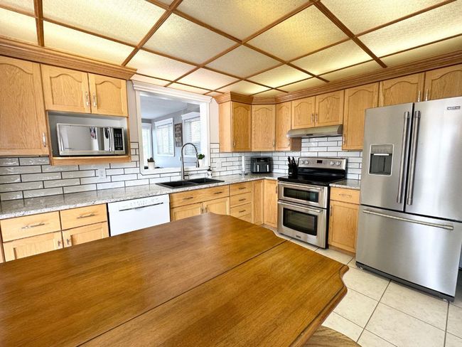 46 Pineview Rd, House detached with 4 bedrooms, 3 bathrooms and 10 parking in Whitecourt AB | Image 11