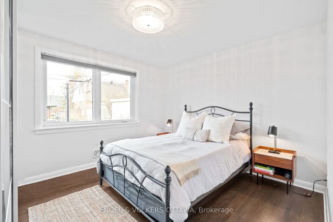 1297 Snowdon St, House other with 4 bedrooms, 2 bathrooms and 3 parking in Ottawa ON | Image 15