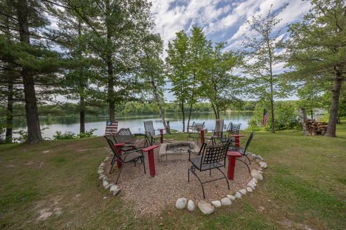 1618 Maple Shores Ln Ne, Longville, MN, 56655-3465 | Card Image