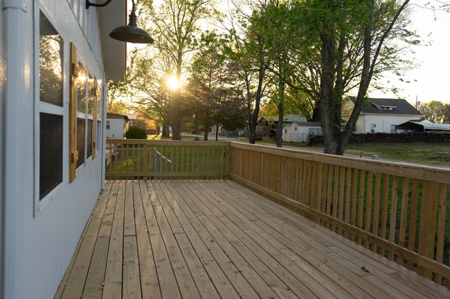Front Deck | Image 12