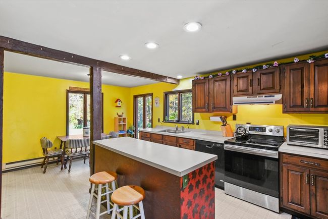 74 Old Main Rd, House other with 3 bedrooms, 2 bathrooms and 4 parking in Savoy MA | Image 22