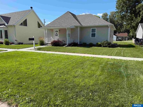 315 Streeter Park, Aurora, NE, 68818 | Card Image