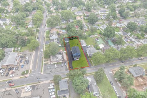 423 New Market Rd, Piscataway, NJ, 08854-1465 | Card Image