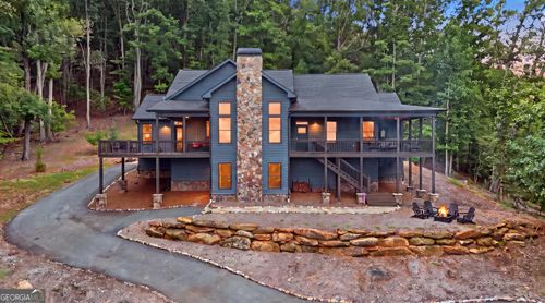 77 N Shore Dr, Cleveland, GA, 30528-3592 | Card Image