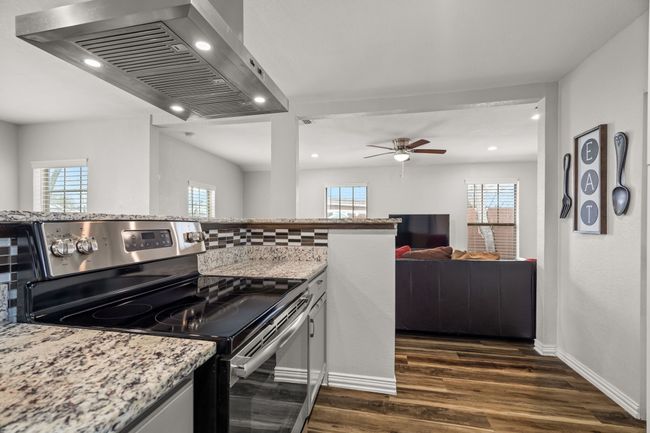 7113 Maple Park Dr, House other with 3 bedrooms, 2 bathrooms and null parking in Richland Hills TX | Image 17