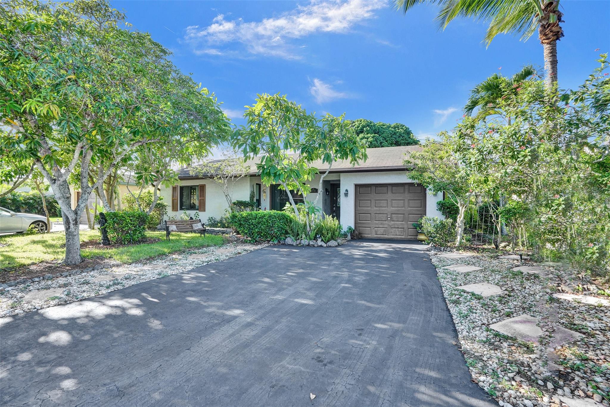 24th St, Coral Springs, FL 33065