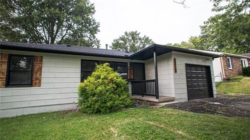 6122 Longwood Avenue, Kansas City, KS, 66104 | Card Image