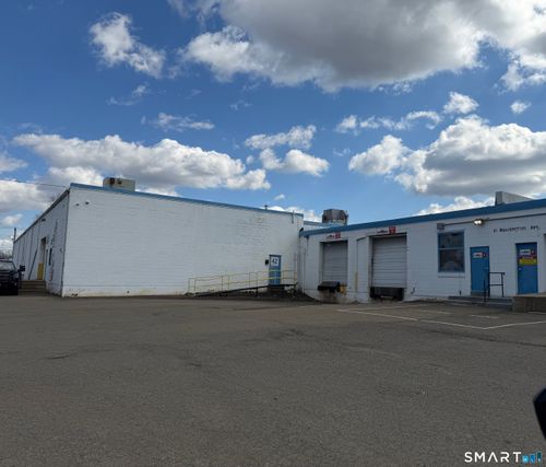 41 Washington Ave, East Haven, CT, 06512-3768 | Card Image