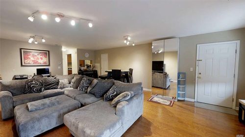 84-313 Weatherly Pl, College Point, NY, 11356-1178 | Card Image