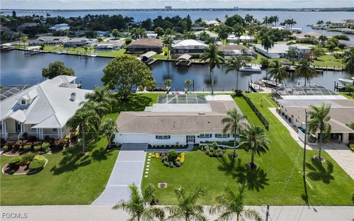5333 Malibu Ct, Cape Coral, FL, 33904-5970 | Card Image