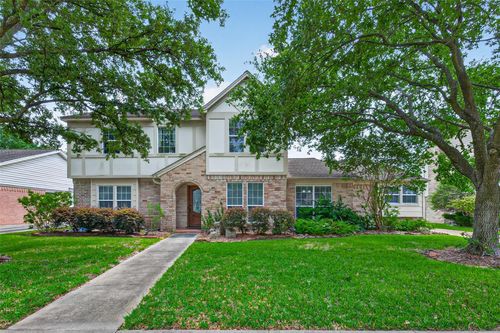 16217 Lakeview Dr, Jersey Village, TX, 77040-2027 | Card Image