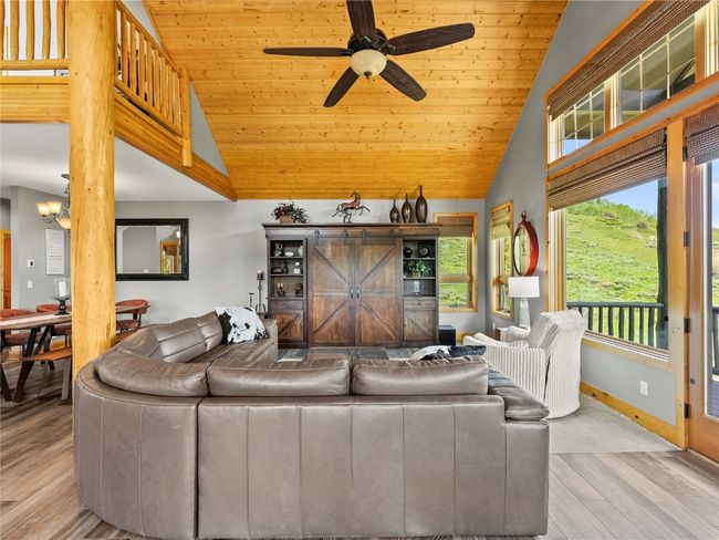 89 Emerald Rd, House other with 3 bedrooms, 3 bathrooms and null parking in Silverthorne CO | Image 9