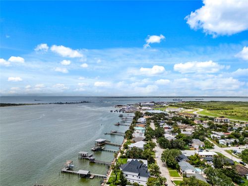 340-921 Marine Dr, Galveston, TX, 77550-3249 | Card Image