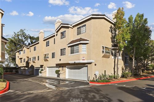 26-2300 Maple Ave, Torrance, CA, 90503 | Card Image