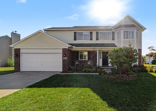 1452 Carston Ln, Chelsea, MI, 48118-2107 | Card Image