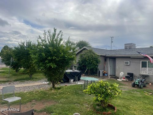 2809 W Fillmore St, Phoenix, AZ, 85009-4358 | Card Image