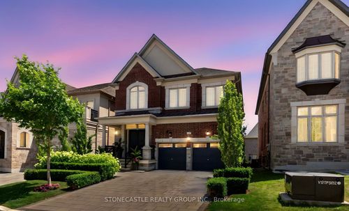 27 Mower Ave, Maple, ON, L6A4X1 | Card Image