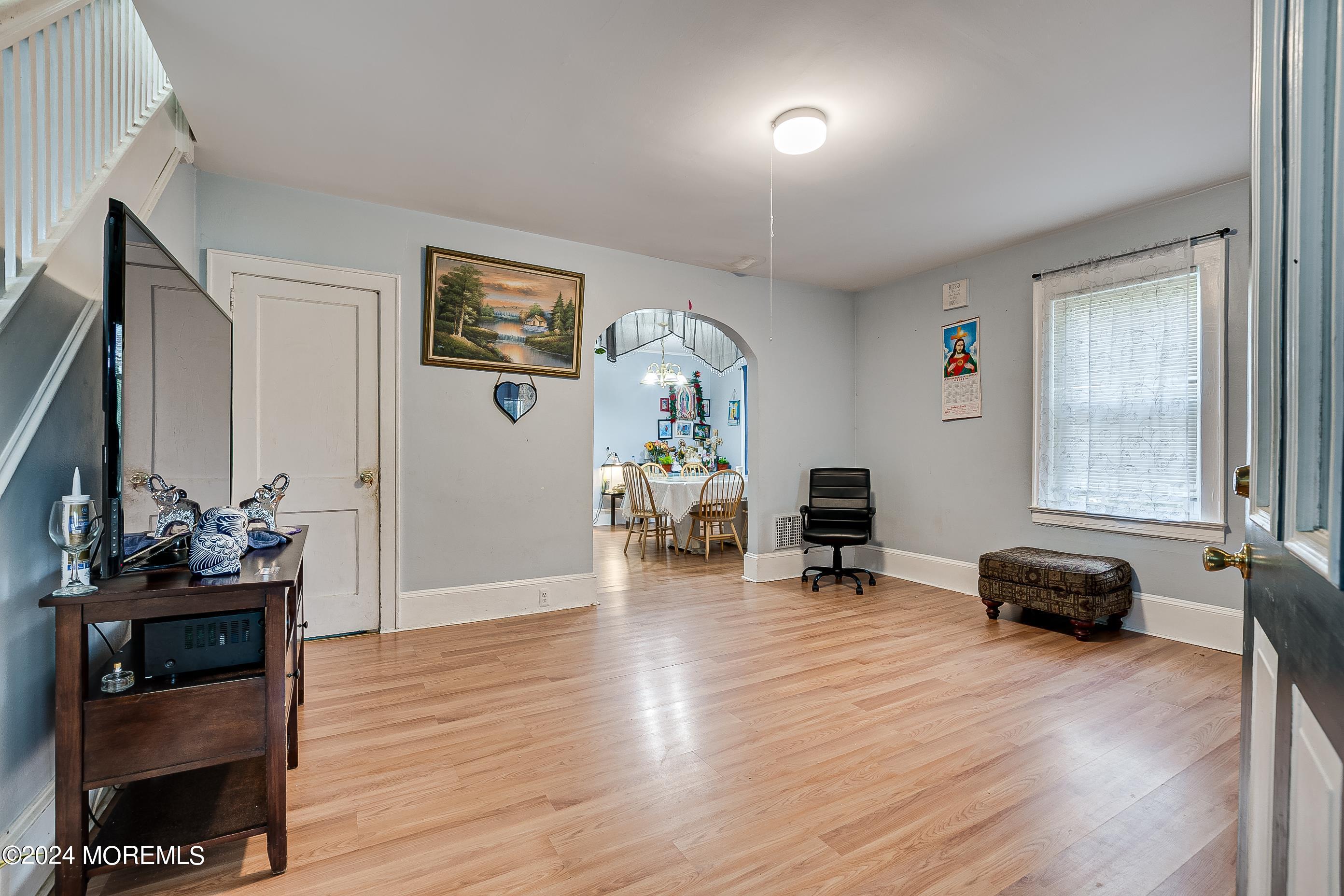 Monmouth Ave, Freehold, NJ 07728