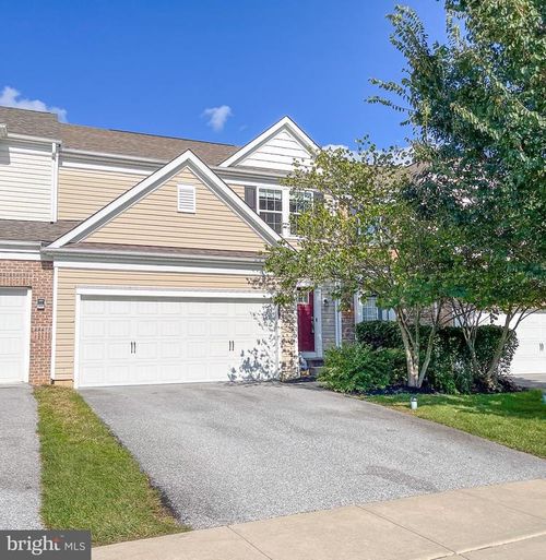 221 Sills Ln, DOWNINGTOWN, PA, 19335-4964 | Card Image