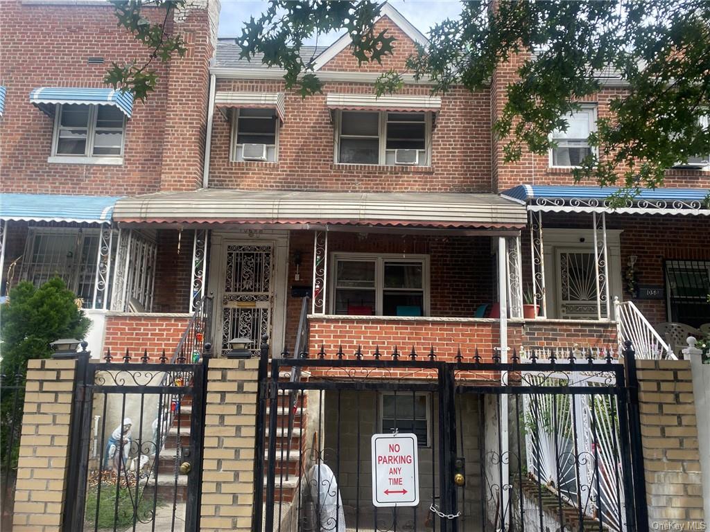 Evergreen Ave, Bronx, NY 10472