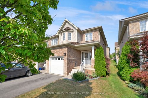 38-460 Woodmount Dr, Oshawa, ON, L1K0K3 | Card Image