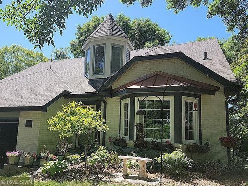 18701 Red Cherry Cir, Minnetonka, MN, 55345-6072 | Card Image