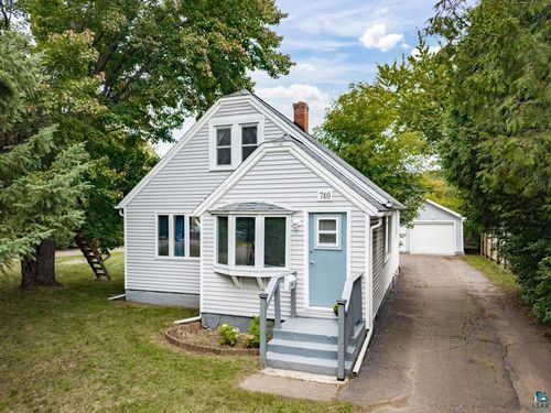 740 Larch St, Cloquet, MN, 55720-1326 | Card Image